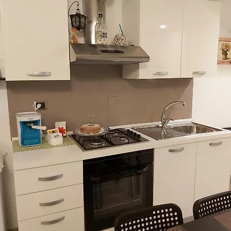 Dimora Margherita 게스트하우스 4*